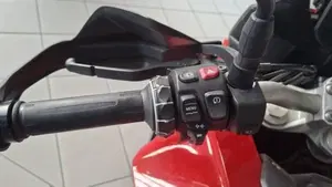 Bmw F 900 XR (2020 - 24)  (9)