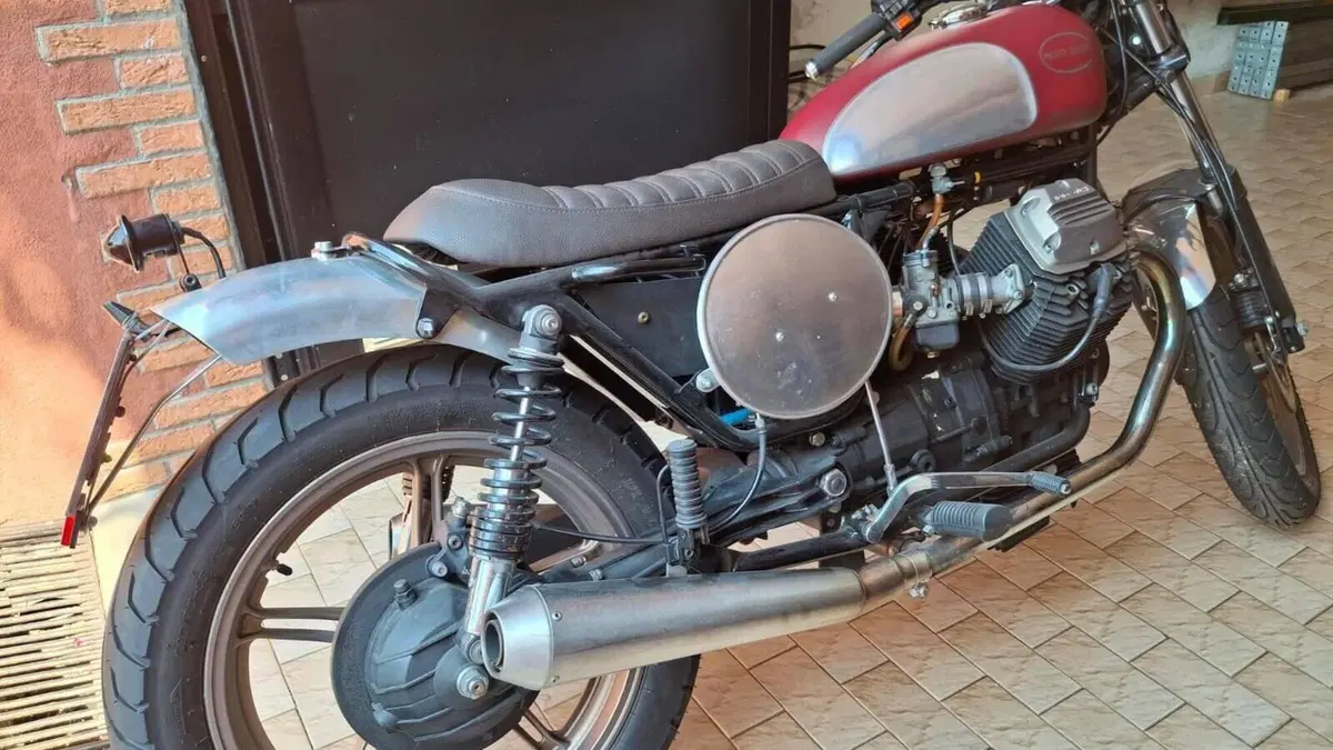 Moto Guzzi   (7)
