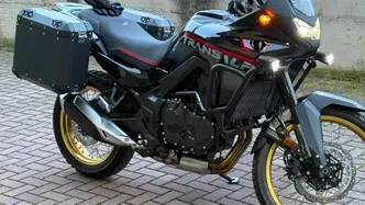 Honda Transalp XL750 (2025) usata