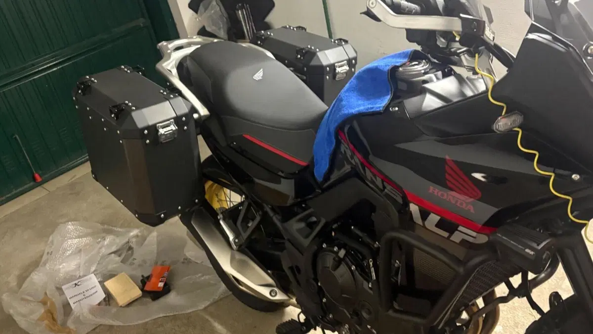 Honda Transalp XL750 (2025)  (5)
