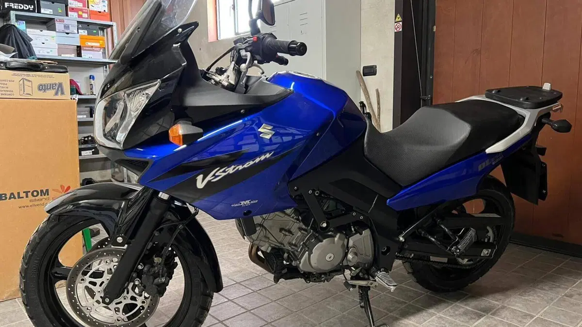Suzuki V-Strom 650DL (2004 - 06)  (2)