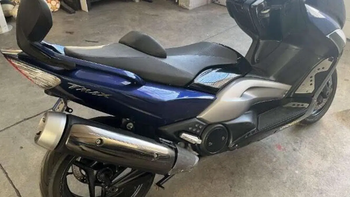 Yamaha T-Max 500 (2008 - 12)  (3)