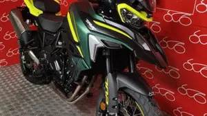Benelli TRK 702X (2023 - 25)  (2)