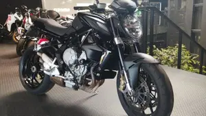 MV Agusta Brutale 800 (2012 - 15)  (2)