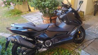 Yamaha T-Max 560 Tech Max (2022 - 24) usata