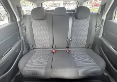 Peugeot 308 SW 1.6 HDi 92 CV Active (13)