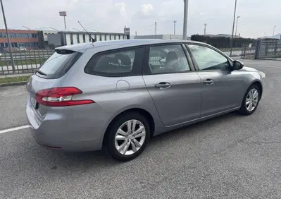 Peugeot 308 SW 1.6 HDi 92 CV Active (4)
