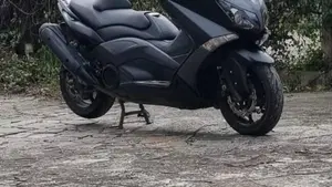 Yamaha T-Max 530 (2012 - 14)  (3)