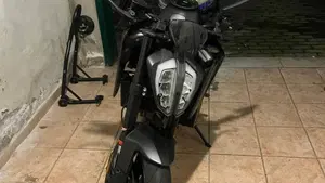KTM 890 Duke (2021 - 23)  (2)