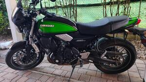 Kawasaki Z 650 RS (2025 - 26) 