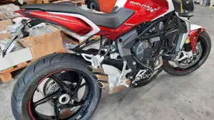 MV Agusta Brutale 800 RR (2015 - 16)  (3)