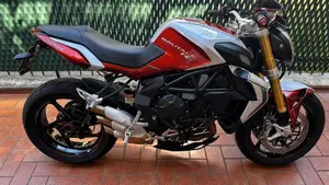 MV Agusta Brutale 800 RR (2015 - 16)  (5)