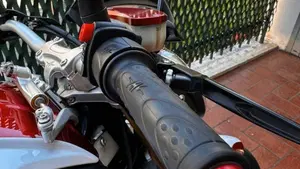 MV Agusta Brutale 800 RR (2015 - 16)  (8)