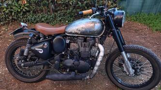 Royal Enfield Classic 500 EFI Stealth Black (2018 - 20)