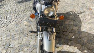 Suzuki VL 250 Intruder 