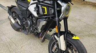 CFMOTO 700CL-X Sport (2022 - 26) usata