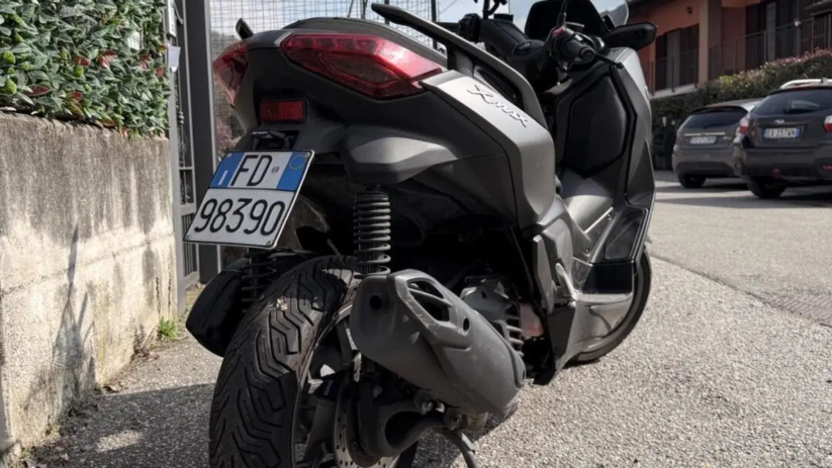 Yamaha X-Max 125 (2021 - 24)  (3)