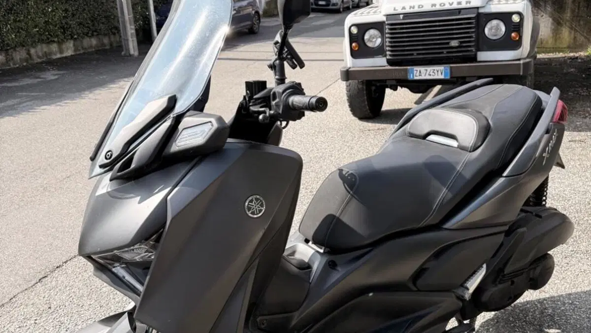 Yamaha X-Max 125 (2021 - 24)  (9)