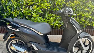 Piaggio Liberty S 50 4T (2020) usata