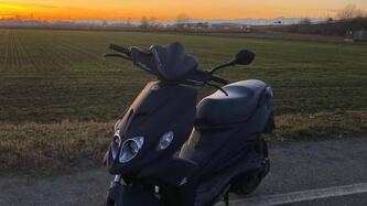 Malaguti F12 Phantom 50 R Liquid Cooled (2008 - 11) usata