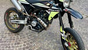Fantic Motor XMF 125 Motard Performance 4t (2021 - 22) 