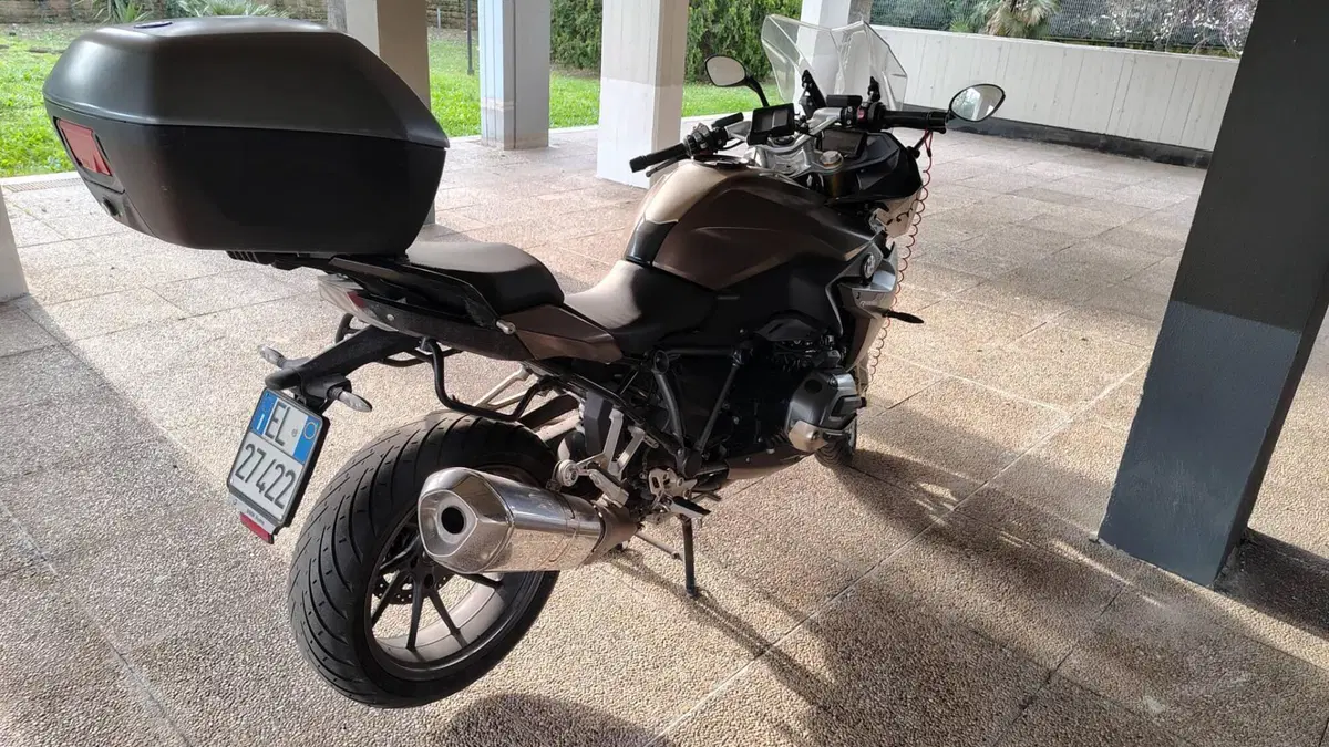 Bmw R 1200 RS (2017 - 19)  (8)