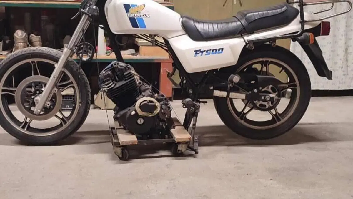 Honda FT 500  (7)