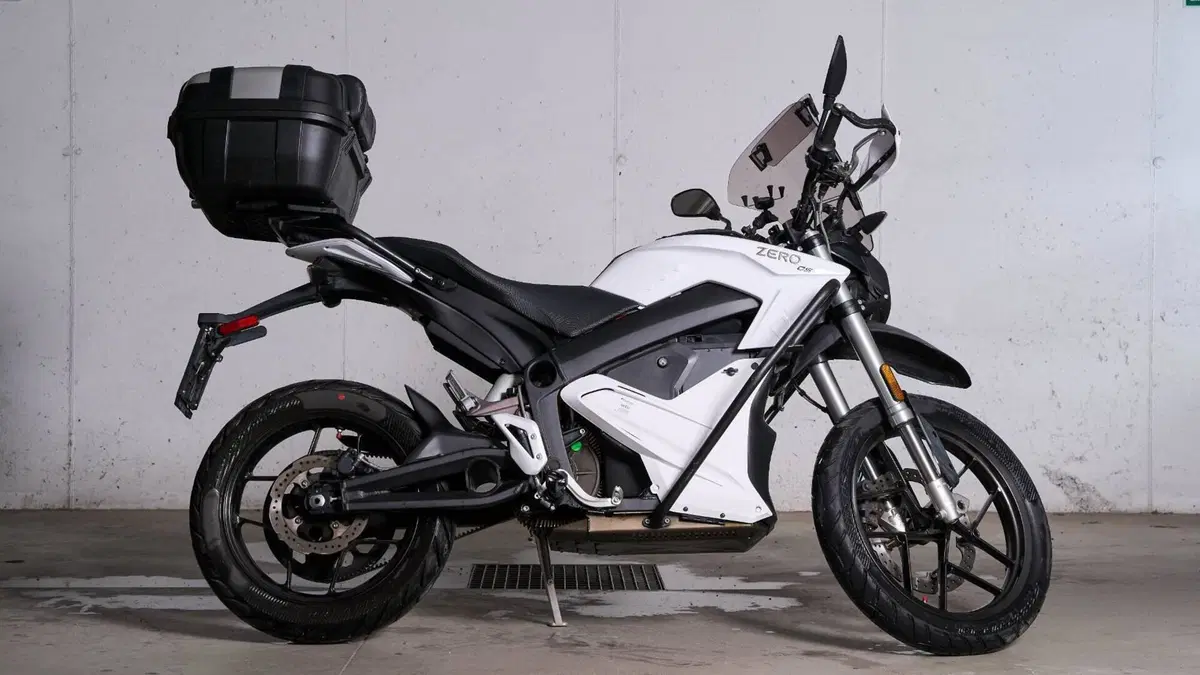 Zero DS (2015 - 23)  (7)