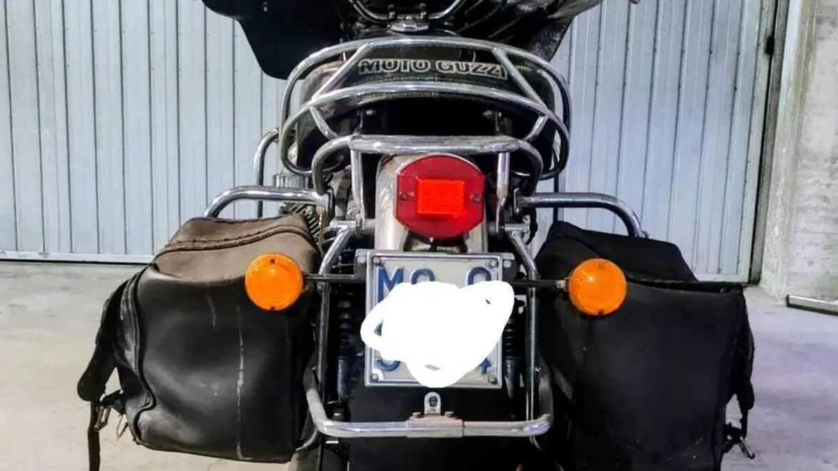Moto Guzzi   (4)