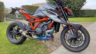 KTM 1290 Super Duke RR (2023) usata