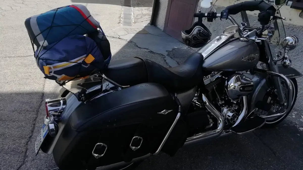 Harley-Davidson 103 Road King Classic (2014 - 16) - FLHRC  (2)
