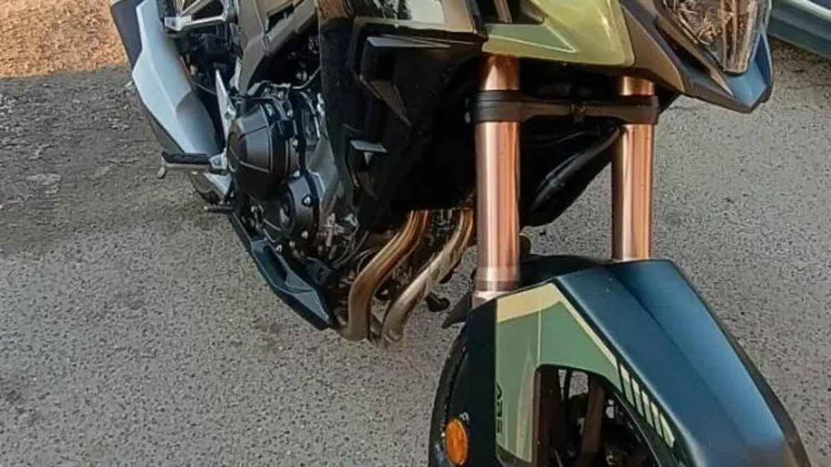 Honda CB 500 X (2022 - 23)  (2)
