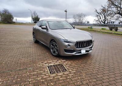Maserati Levante Levante V6 AWD Granlusso usata