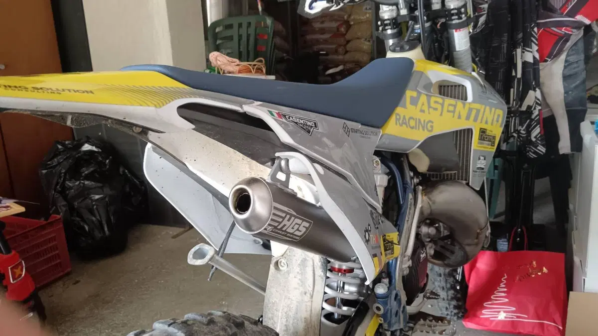 Husqvarna TE 150i (2023)  (6)