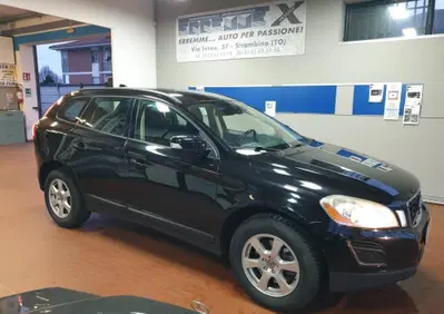 Volvo XC60 D3 Geartronic Kinetic (3)