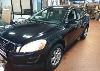 Volvo XC60 D3 Geartronic Kinetic (4)