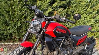 Ducati Scrambler 800 Full Throttle (2023 - 24) usata