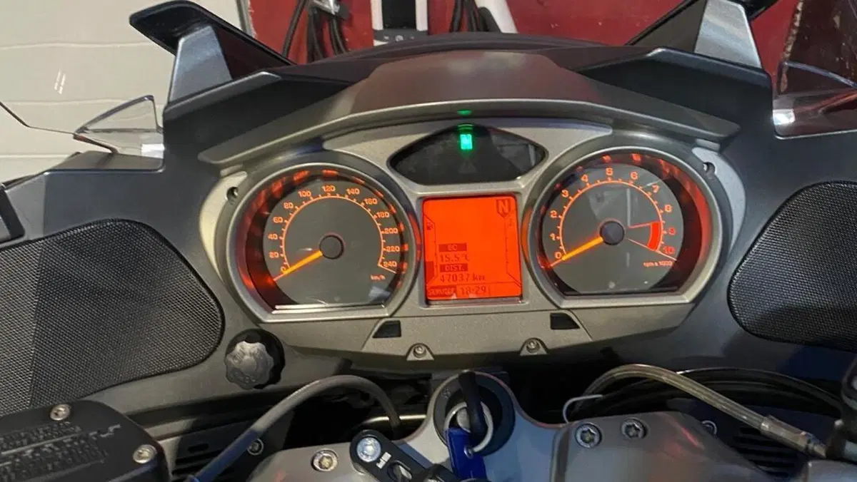 Bmw R 1200 RT (2010 - 13)  (8)