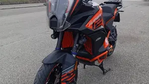 KTM 1290 Super Adventure S (2022 - 25)  (4)