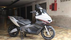 Aprilia SRV 850 ABS (2011 - 16) 