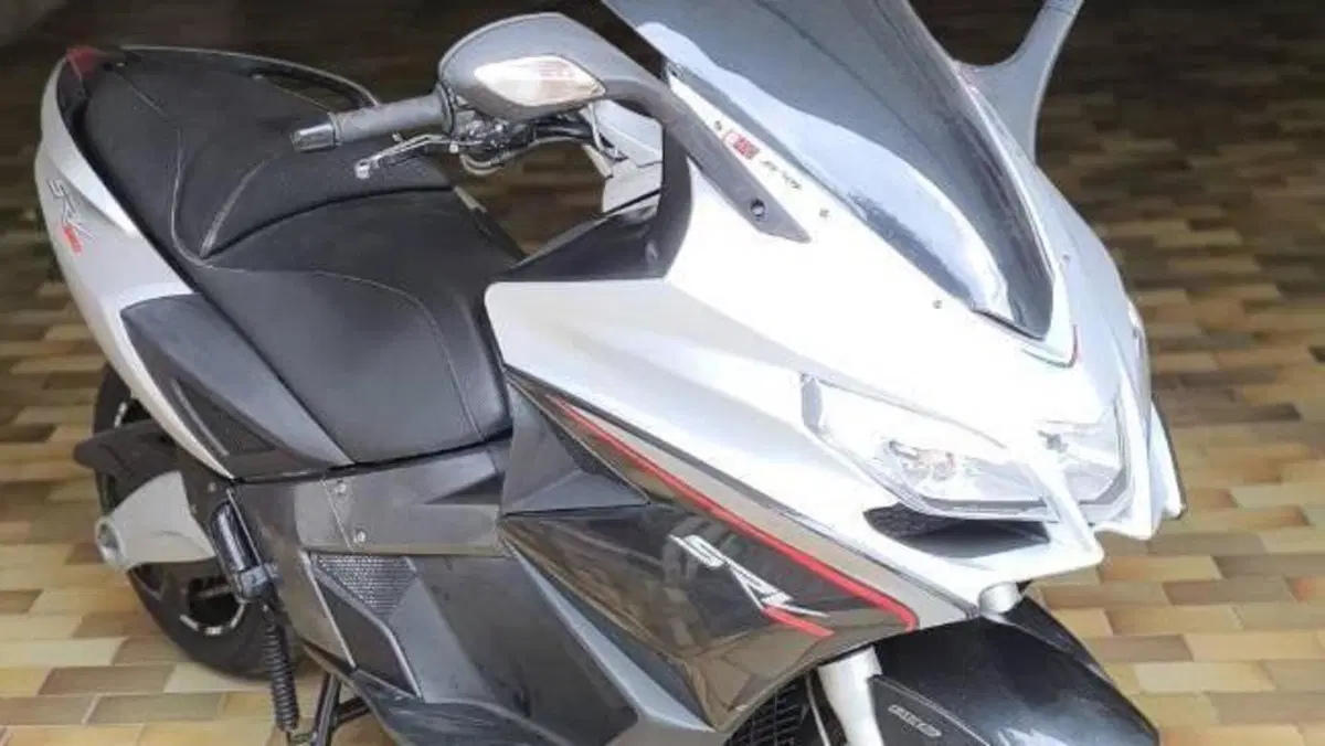 Aprilia SRV 850 ABS (2011 - 16)  (6)