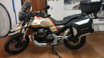 Moto Guzzi V85 TT Travel (2021 - 23) usata