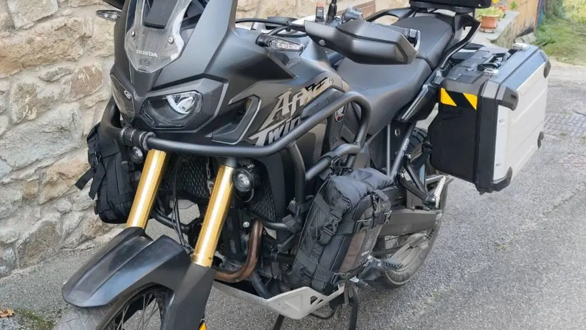 Honda Africa Twin CRF 1000L ABS (2016 - 17) 