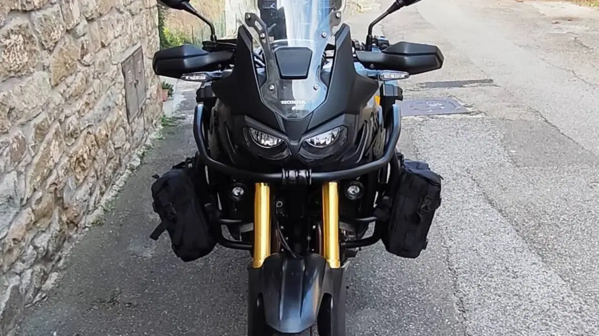 Honda Africa Twin CRF 1000L ABS (2016 - 17)  (2)