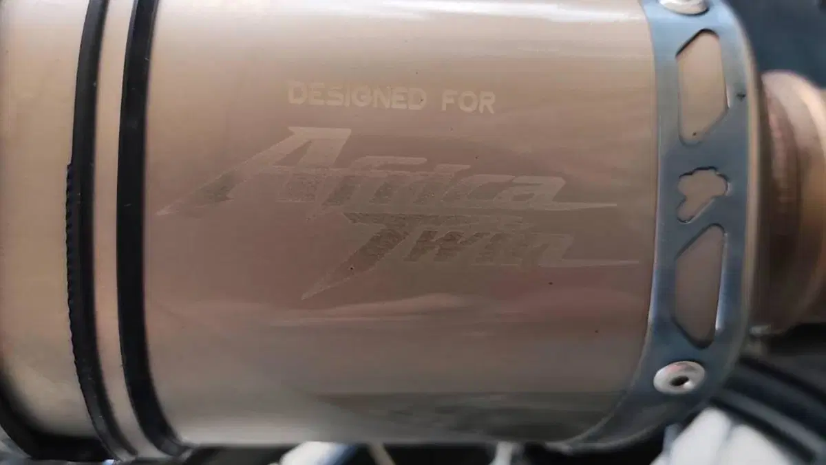 Honda Africa Twin CRF 1000L ABS (2016 - 17)  (7)
