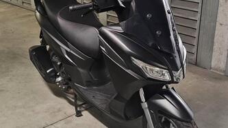 Aprilia SXR 50 (2021 - 26) usata