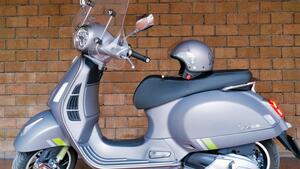 Vespa GTS 300 Super Tech (2023 - 24) 