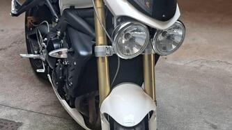 Triumph Street Triple (2007 - 12) usata