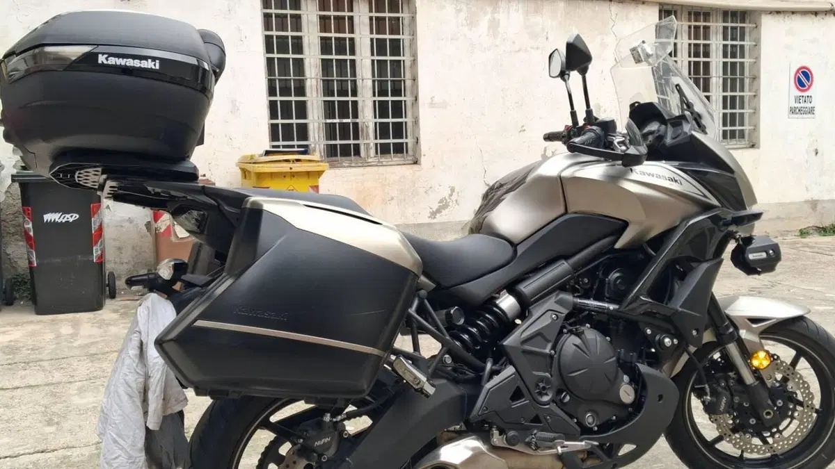 Kawasaki Versys 650 Grand Tourer (2017 - 20)  (2)