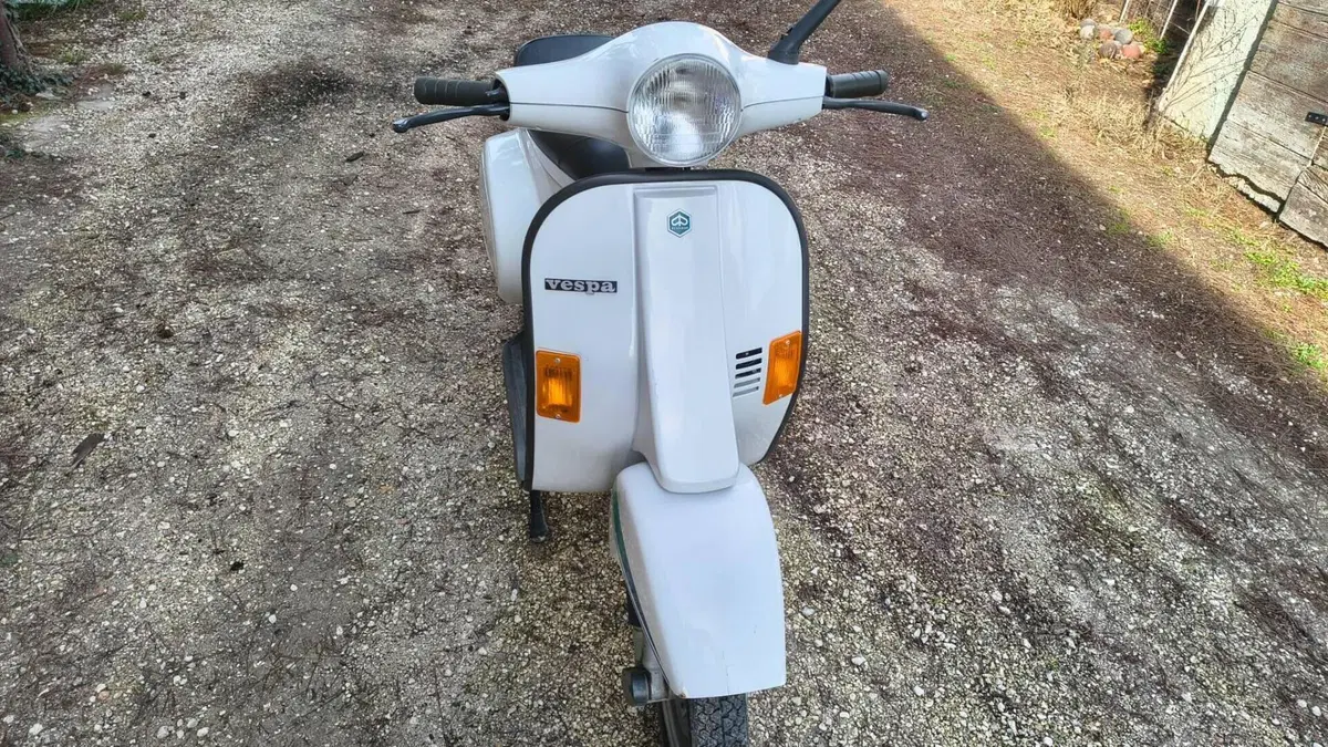 Piaggio Vespa 50 PK  (2)